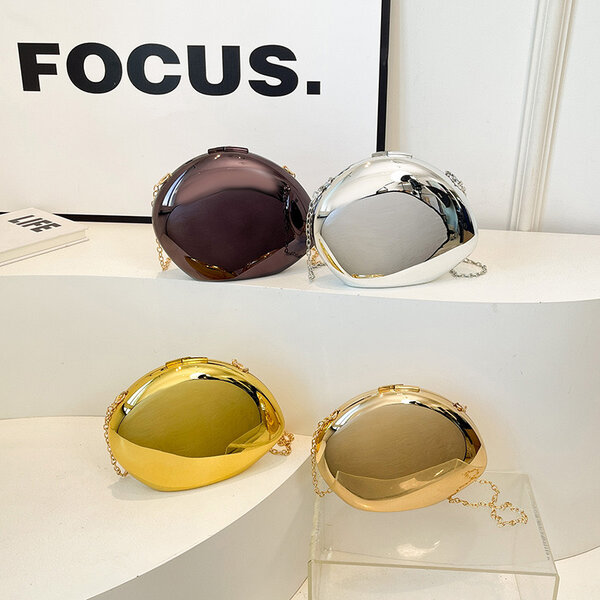 Clutch soirée doré élégant