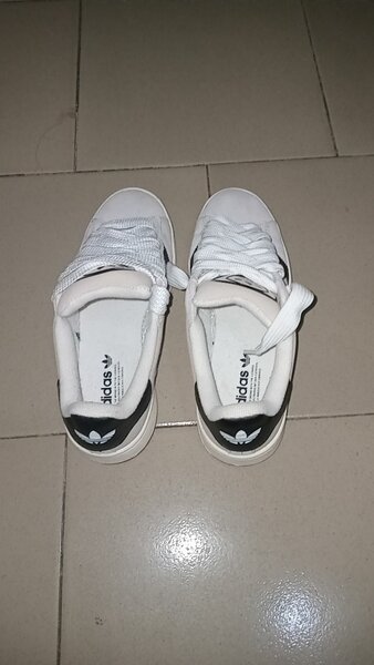 Adidas Superstar blanches