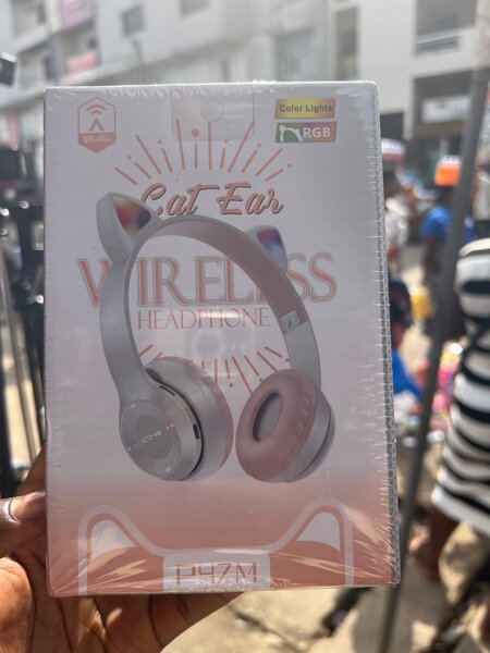 Casque sans fil oreilles de chat RGB