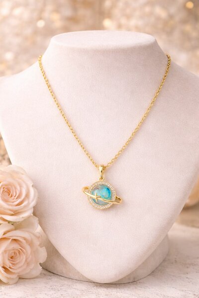 Collier en or plaqué