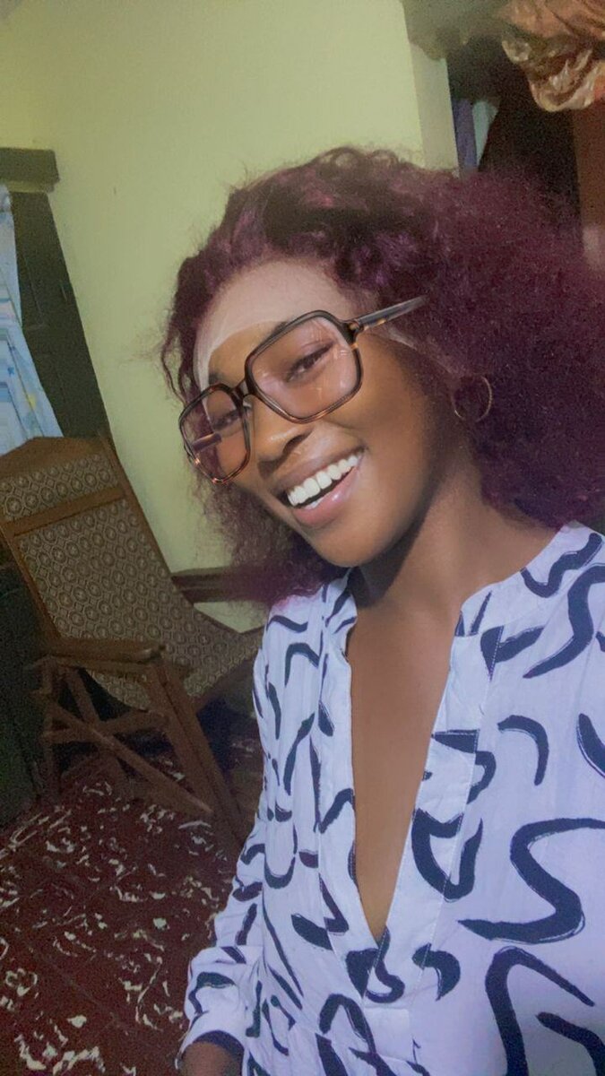 Perruque Jerry curly taille 16