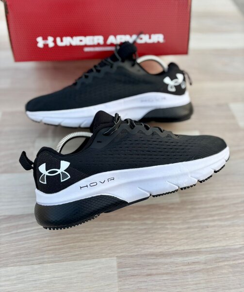 Chaussures de course Under Armour