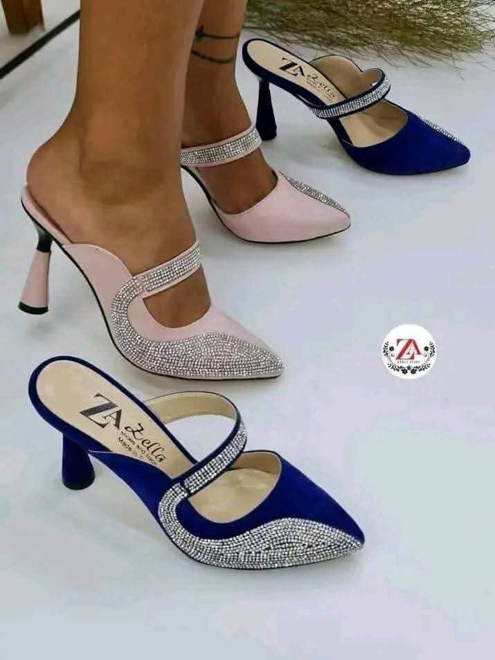 Mules élégantes à talons