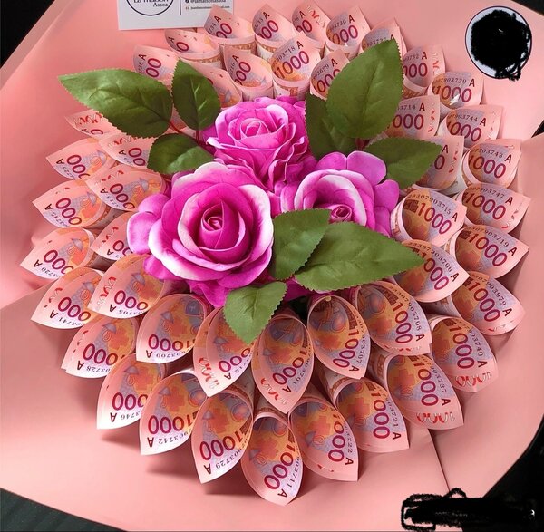 Bouquet d'argent personnalisé avec fleurs artificielles