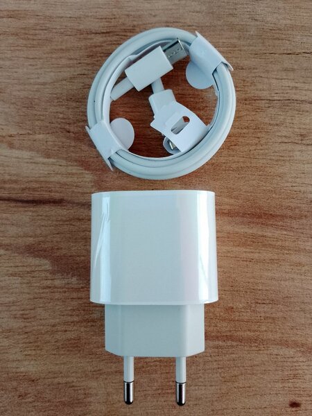 Chargeur iPhone 15 35w