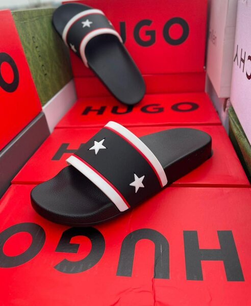 Claquettes étoilées HUGO