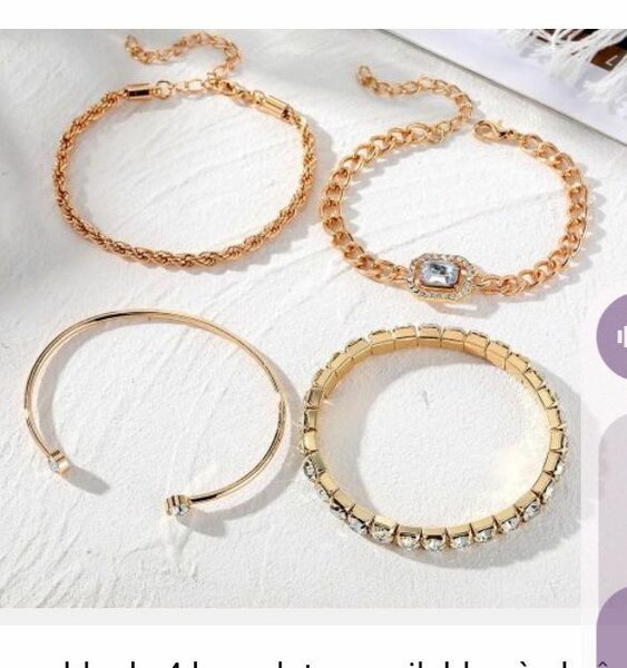 Bracelets élégants dorés