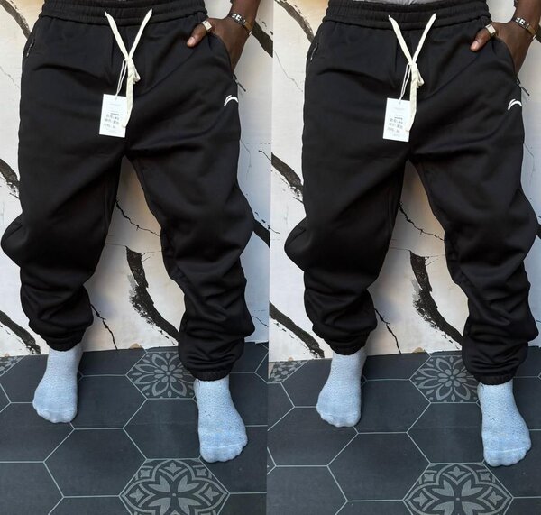 Pantalon de jogging noir homme