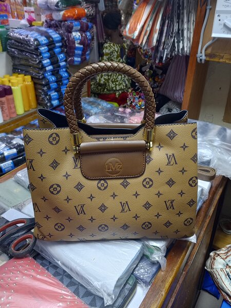 Sac à main en cuir élégant