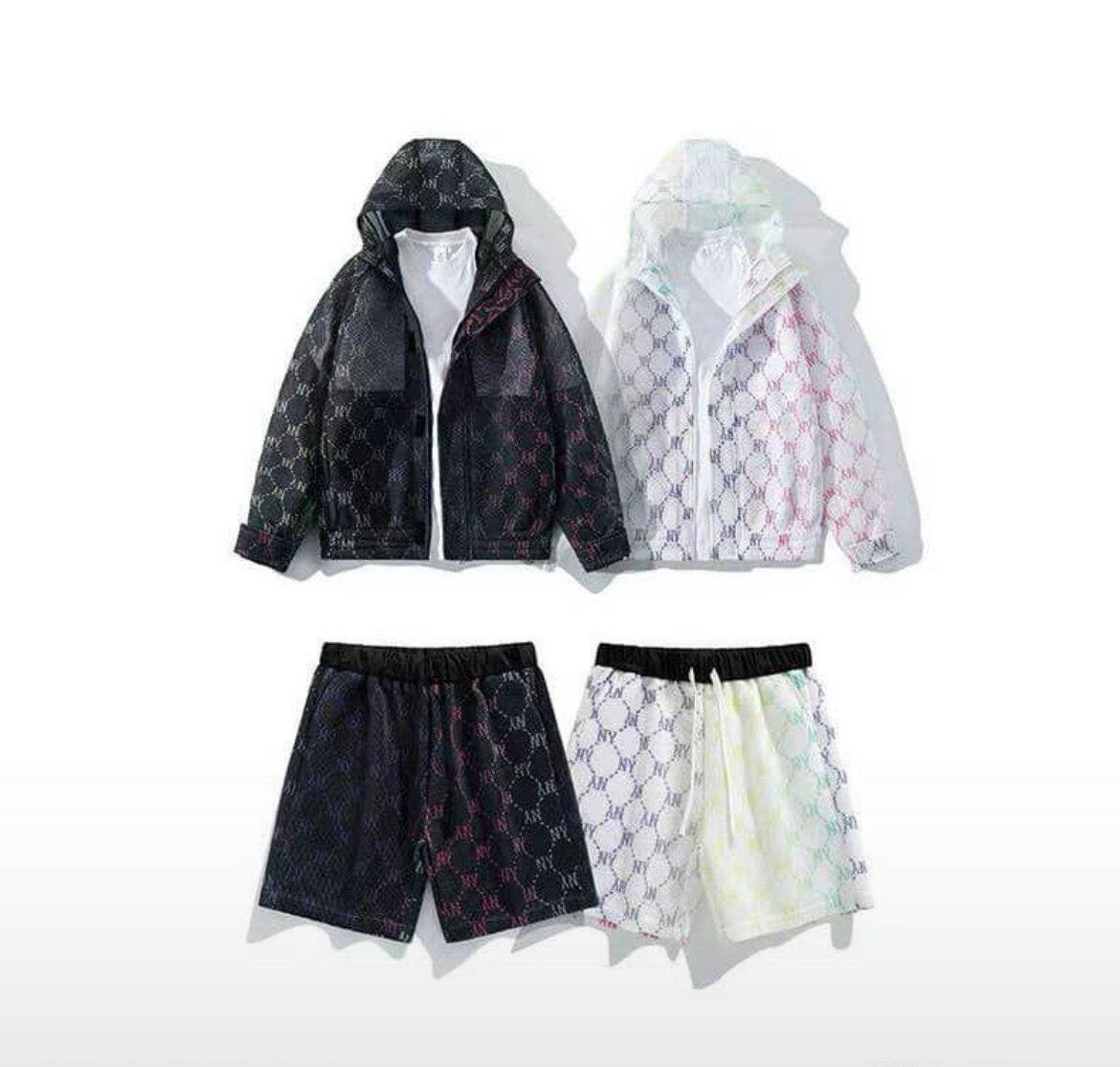 Ensemble de sport à capuche