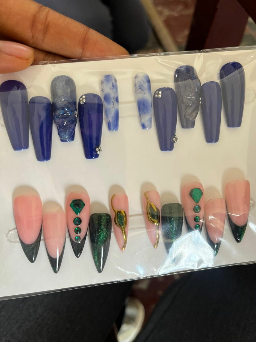Ensemble d'Ongles Éclectiques