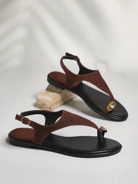 Sandales élégantes avec boucle