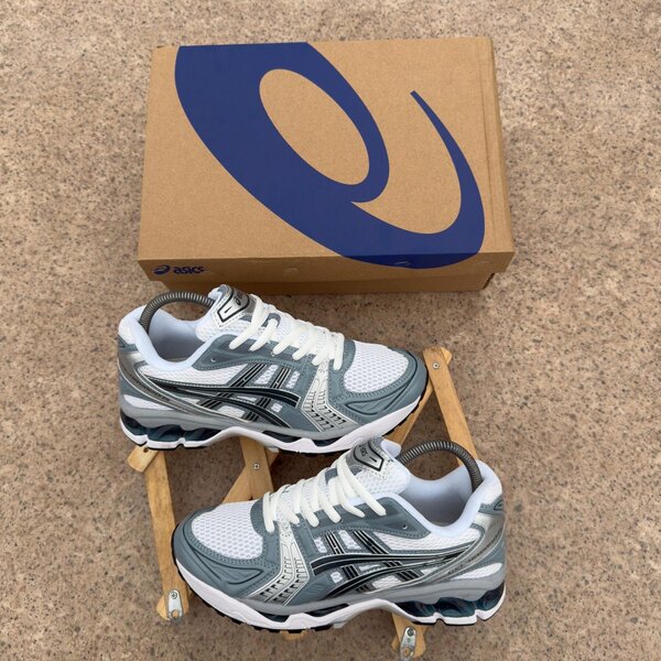 Asics kayano 14