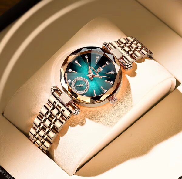 Montre Femme Étanche Élégante