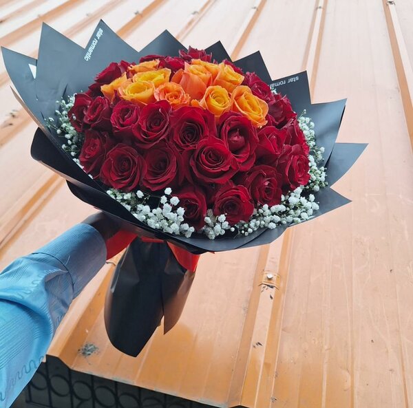 Bouquet de Roses Multicolores