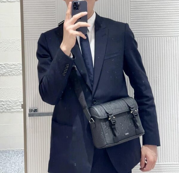 Sac bandoulière élégant