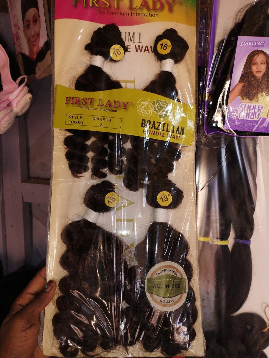 Extensions capillaires bouclés