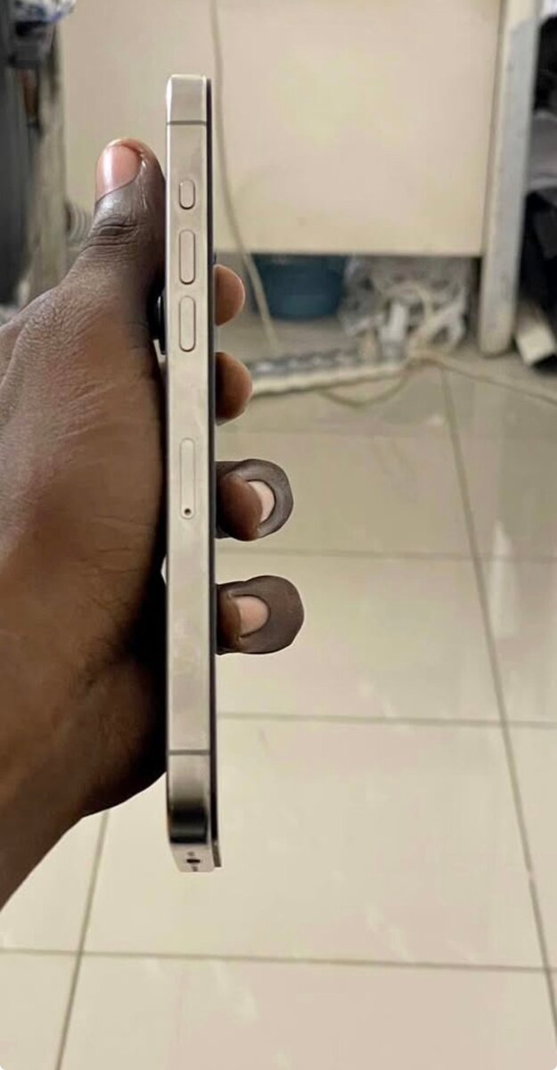 Smartphone Apple 15 Pro Max