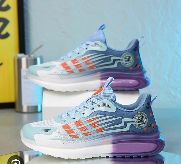 Chaussures de sport modernes