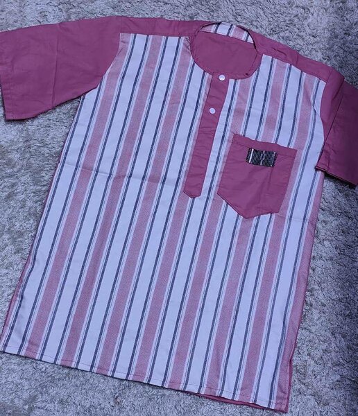 Chemise à rayures colorées