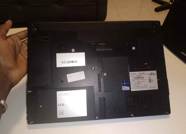 Fujitsu Lifebook Ordinateur Portable