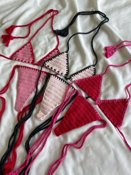 Bikini crochet coloré