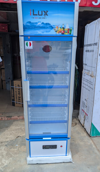 Réfrigérateurs Ilux vitre disp