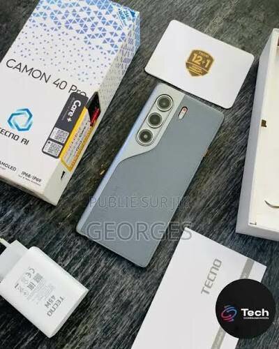 Smartphone Tecno Camon 40 Pro