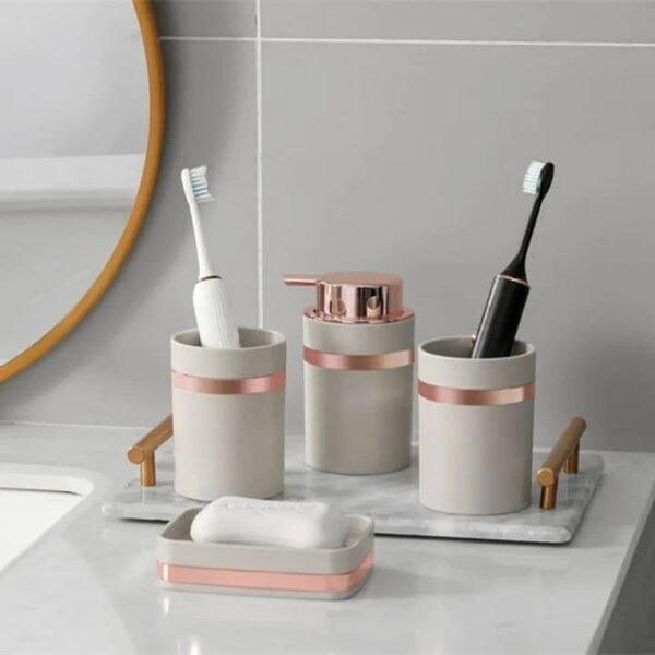 Ensemble de salle de bain moderne