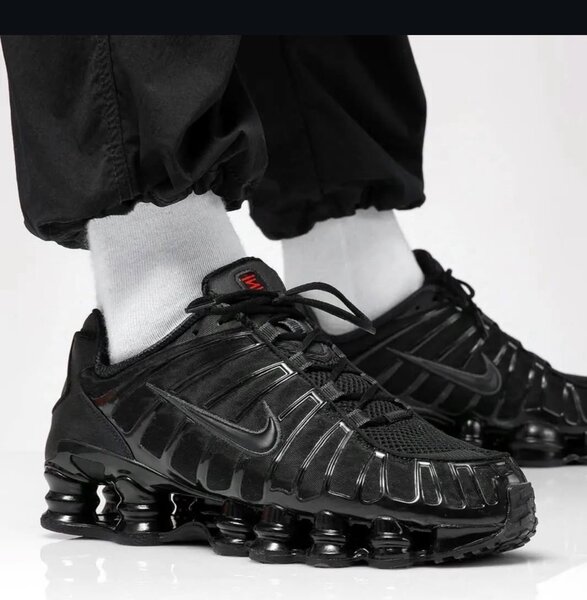Baskets Air Shox Homme