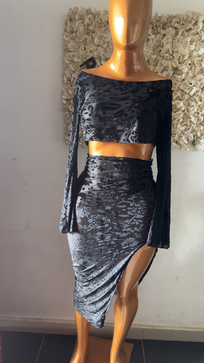 Ensemble élégant confectionné