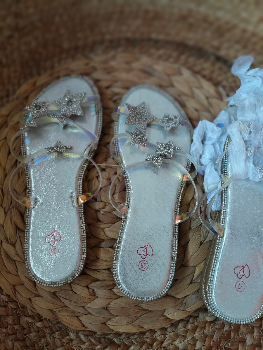 Sandales étoiles femme élégantes