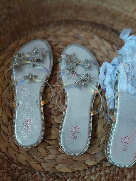 Sandales étoiles femme élégantes