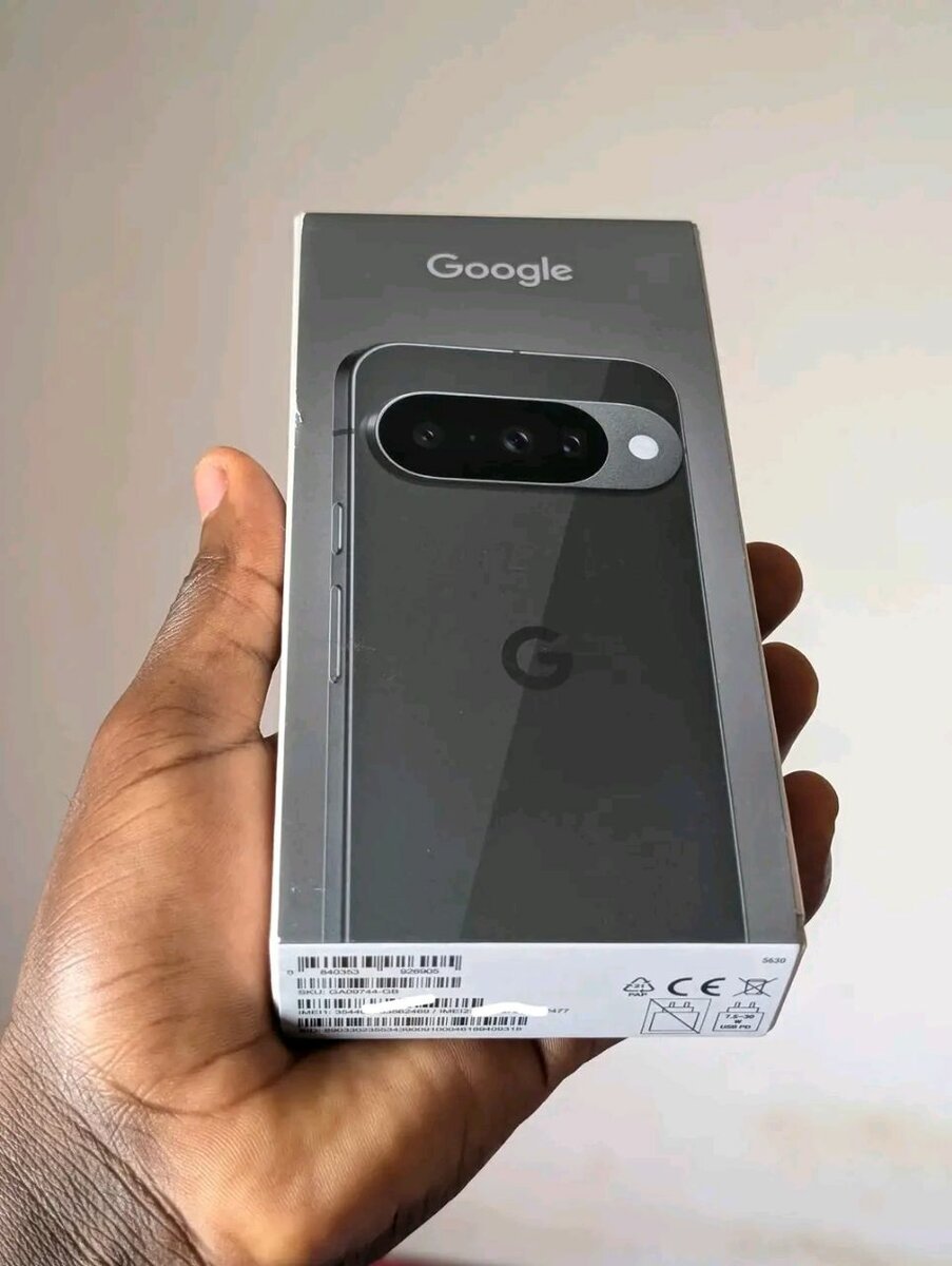 Google Pixel 10 Smartphone