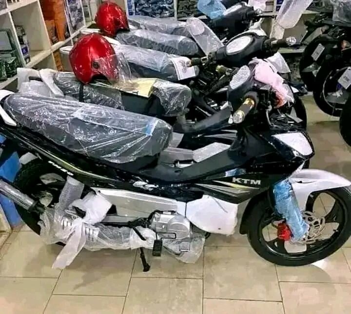 Scooter puissant KTM X4