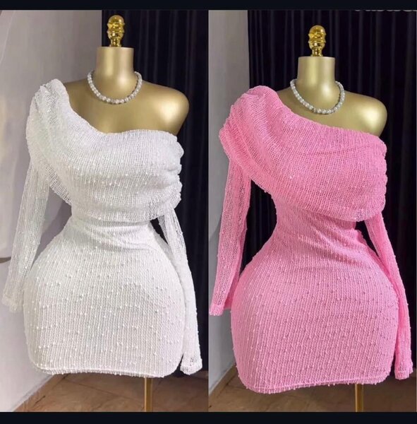 Robe asymétrique à paillettes