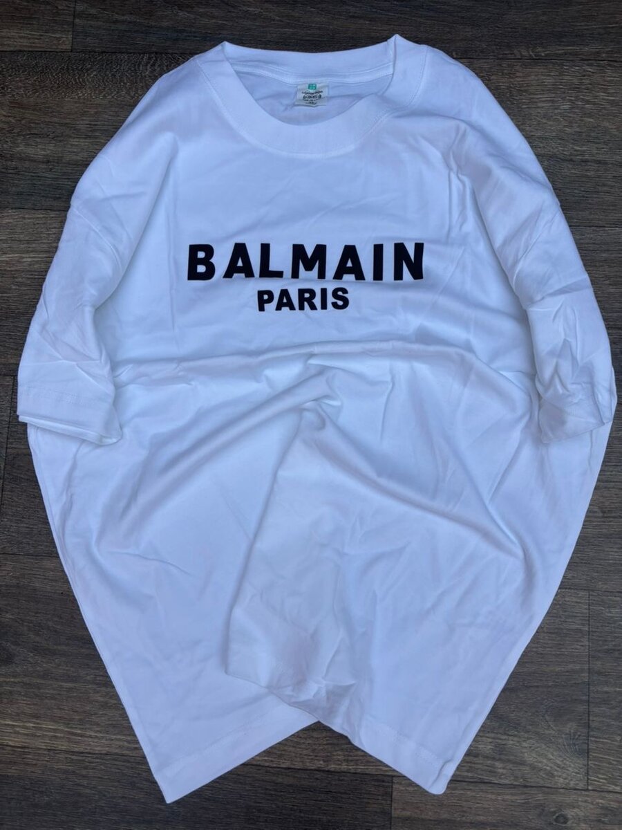 T-shirts imprimés modernes