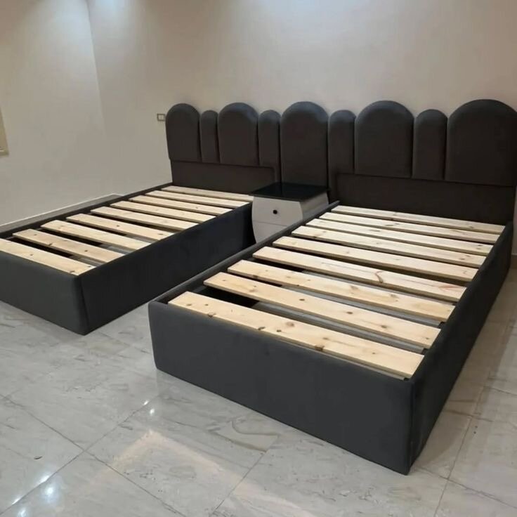 Lit double moderne en tissu