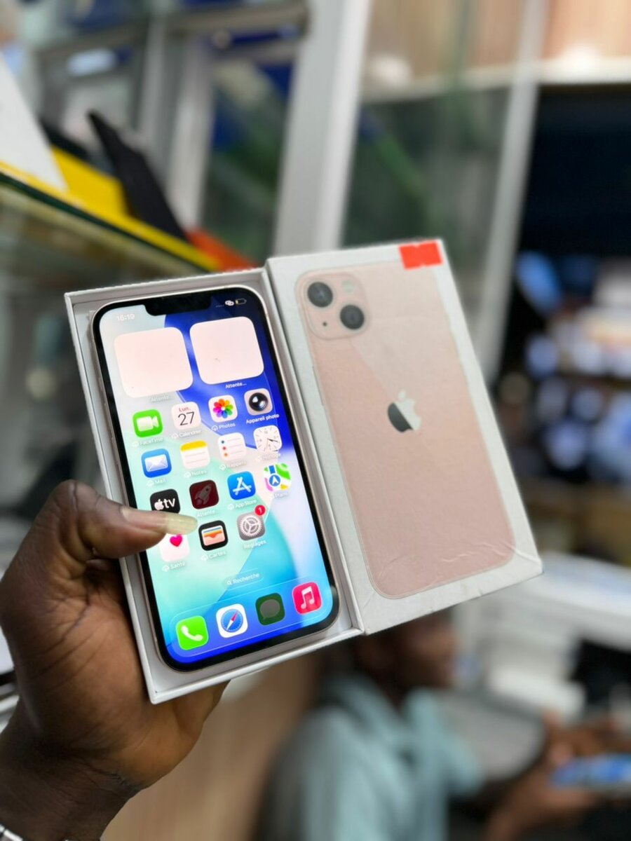 iPhone 13 Rose 2nd main