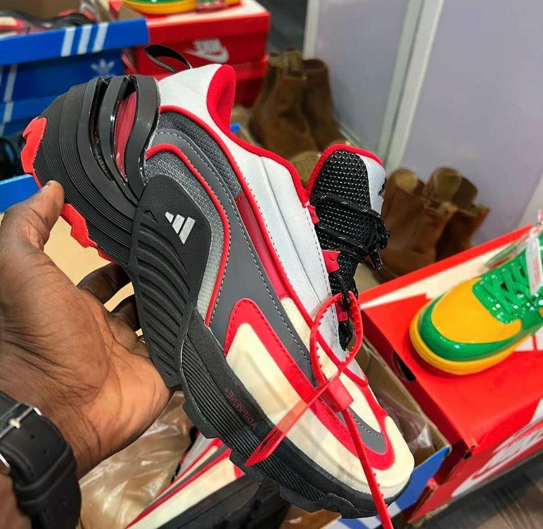 Baskets Adiprene Unisex