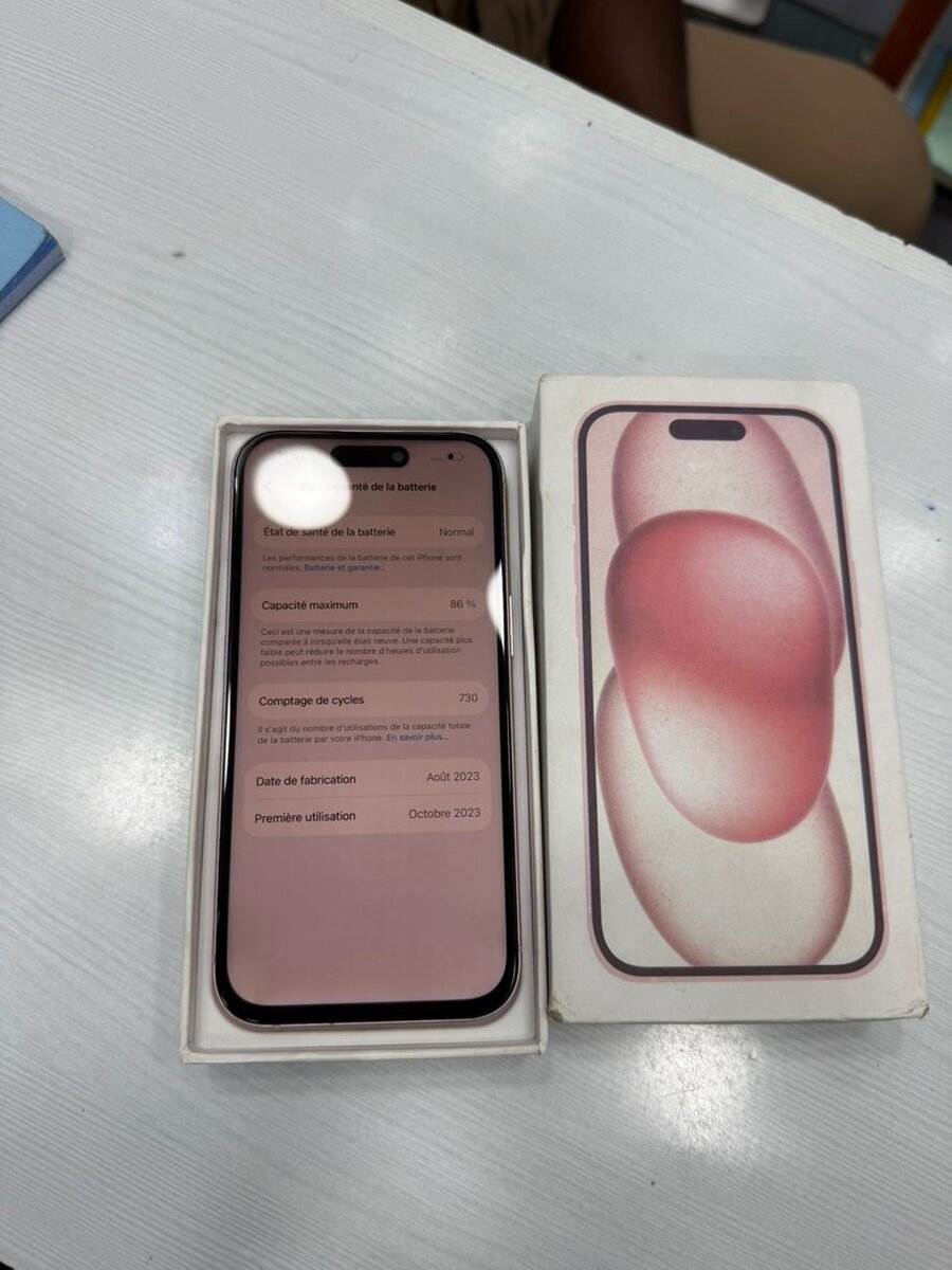 iPhone 15 128Go  Message écran