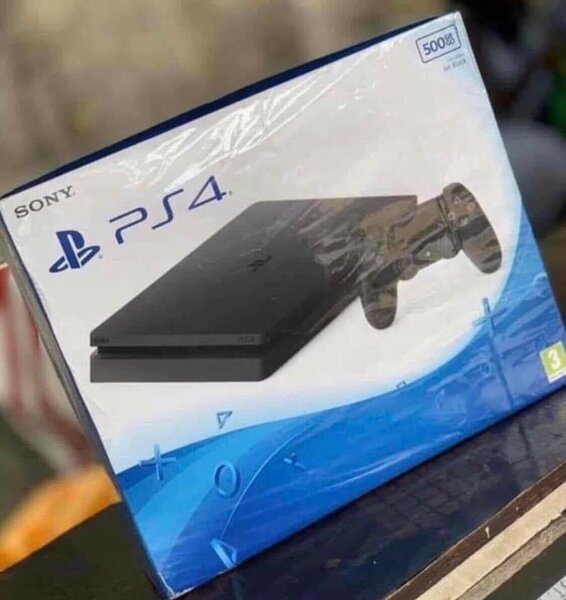 Console Sony PS4 500GB