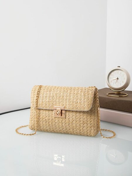 Sac bandoulière en paille élégante