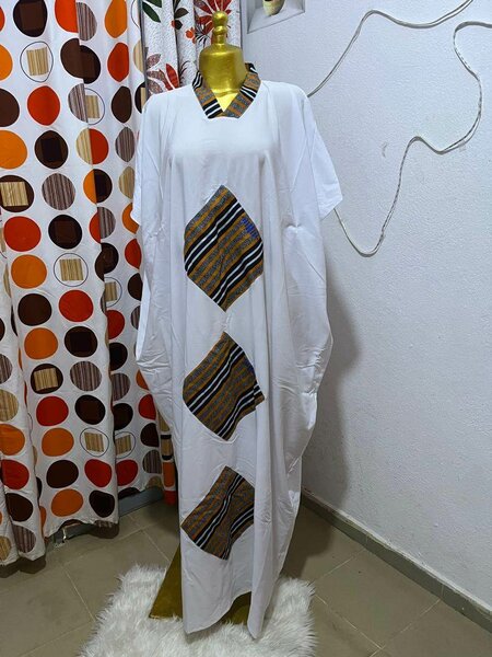 Caftan blanc ethnique chic