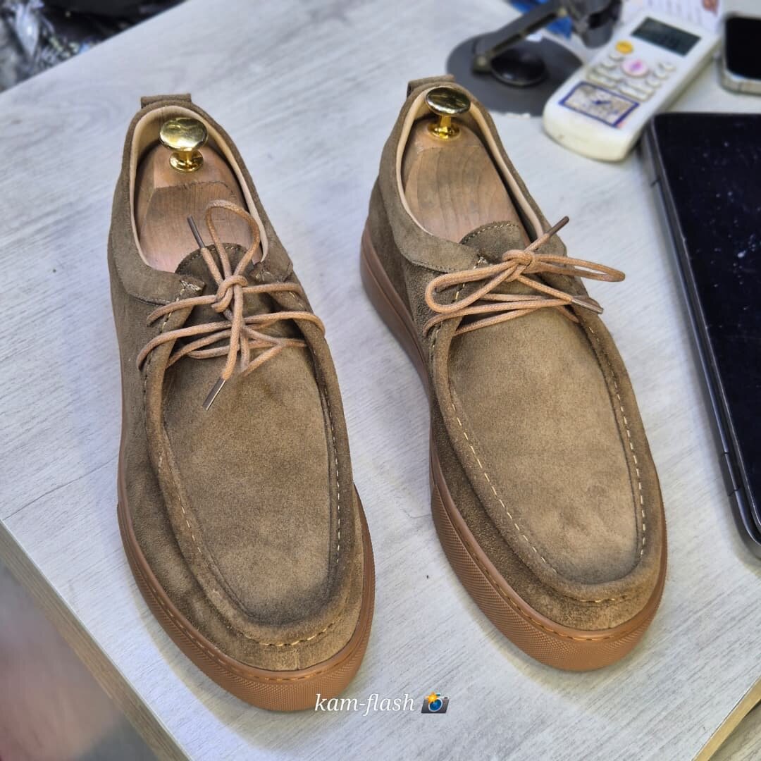 Chaussures en cuir élégantes