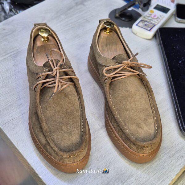 Chaussures en cuir élégantes