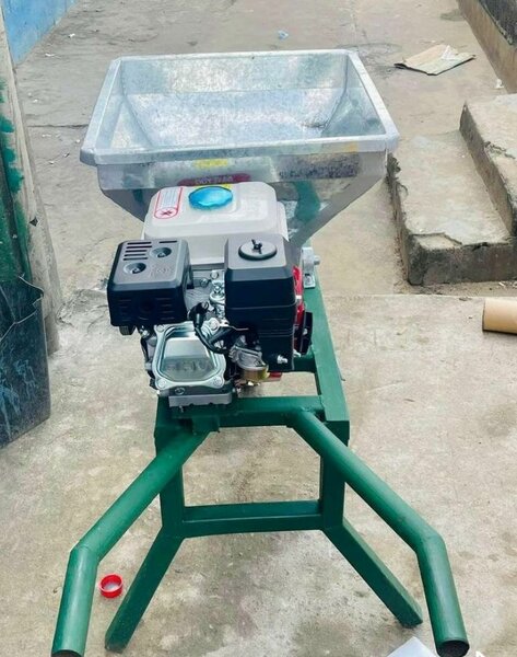 Broyeur à moteur puissant