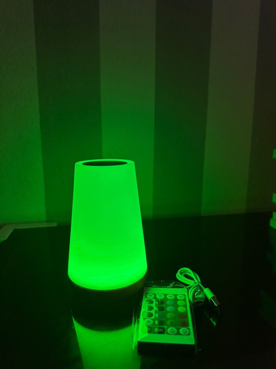 Lampe LED RGB avec télécommande