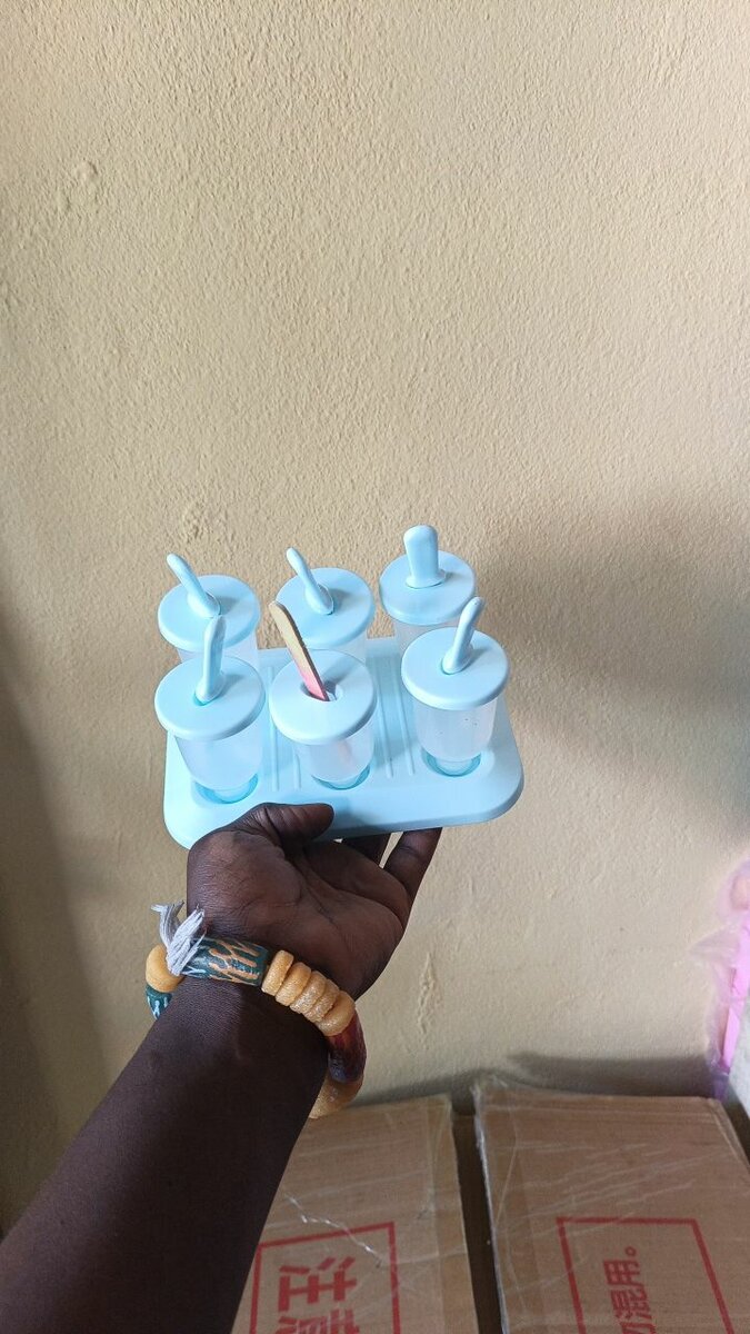 Moules pour bâtonnets glacés