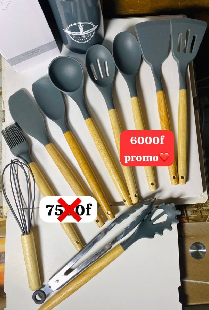 Ensemble d'ustensiles de cuisine en silicone